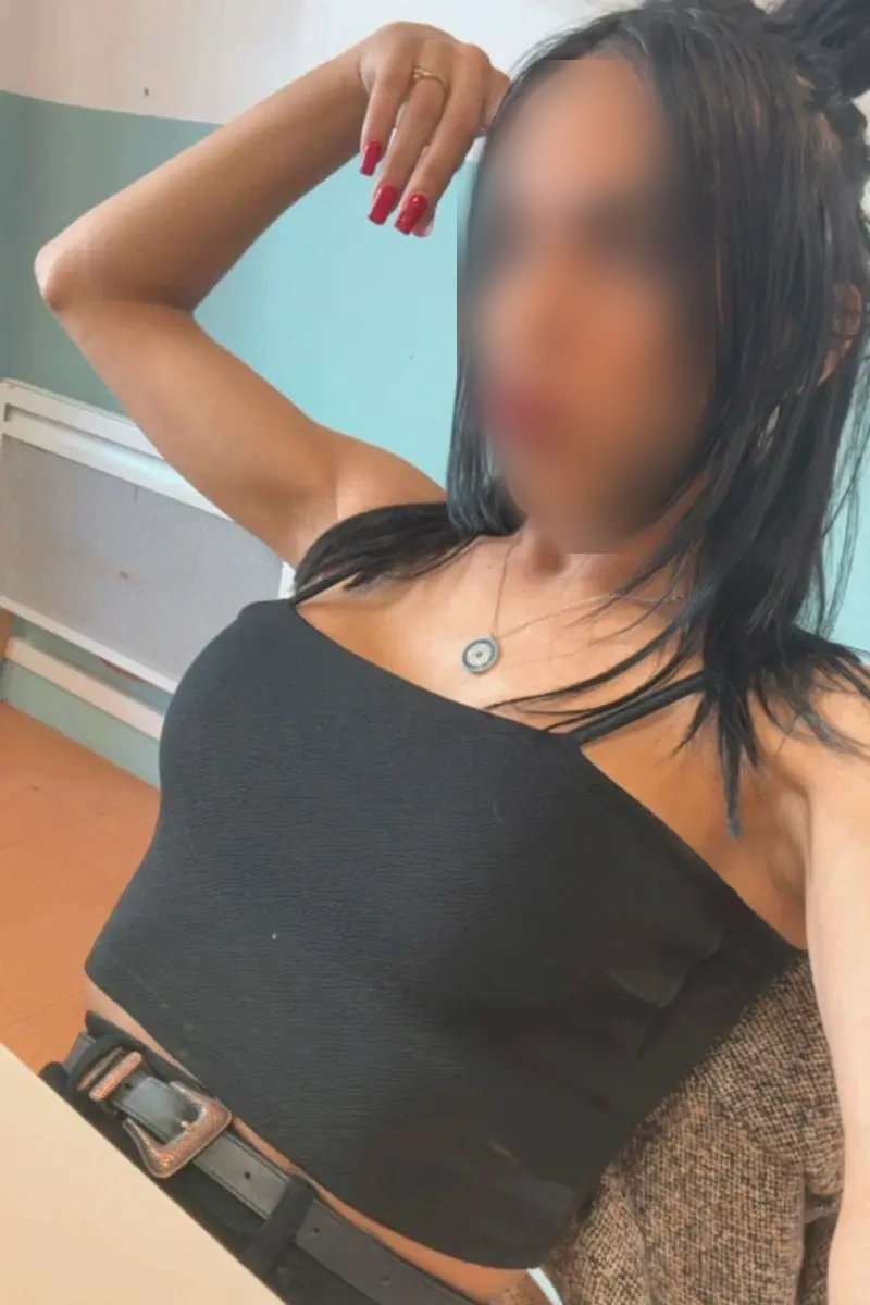 Trans passionnée cherche complice