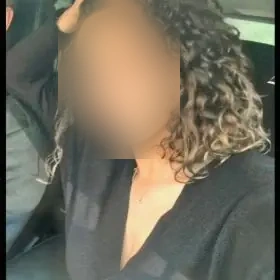 Trans libérée pour plaisir partagé à Saint-Nabord