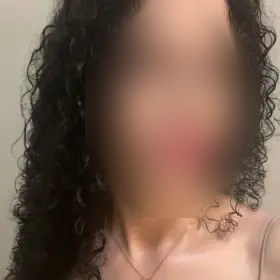 Trans libérée pour plaisir partagé à Kanfen